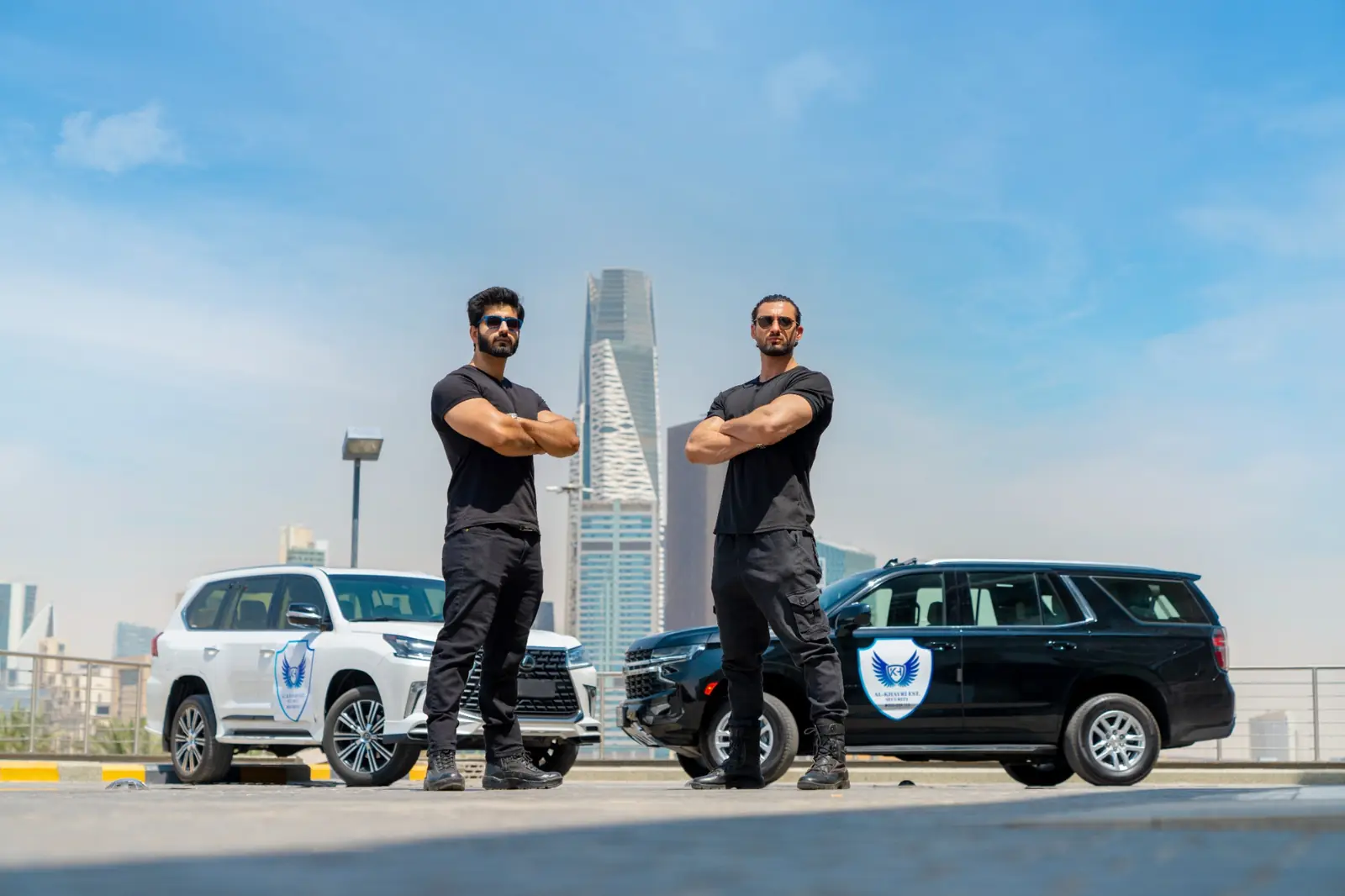 فريق العمل والدوريات